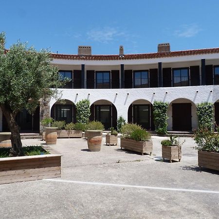 Logis Hotel Restaurant Le Top Du Roulier Capendu Exterior photo